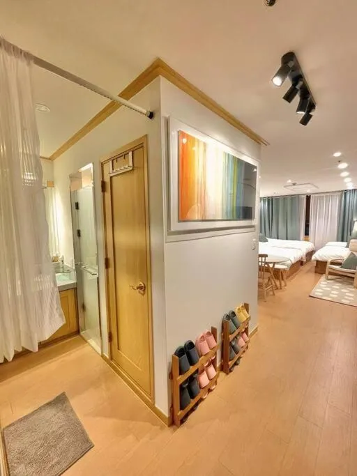 Image 3 of Hongdae House