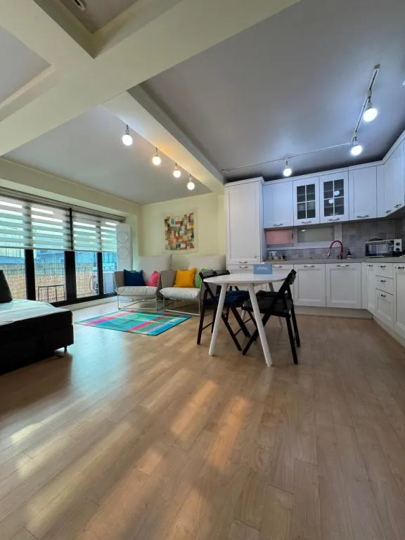 Image of Hongdae, Private Flats