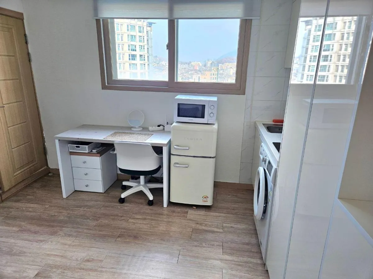 Image 5 of Hongdae, Sinchon Yeonhui House
