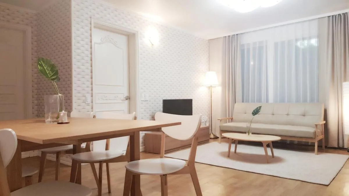 Image 1 of Hongdae Zoe Three Room House
