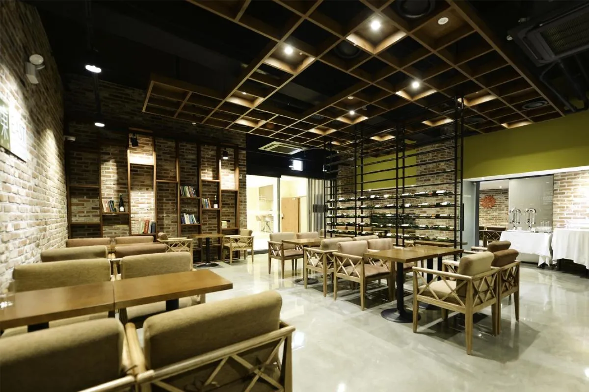 Image 2 of Hotel New Oriental Myeongdong