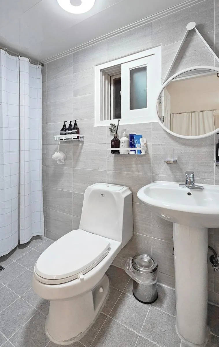 Image 6 of Hue Stay Hongdae