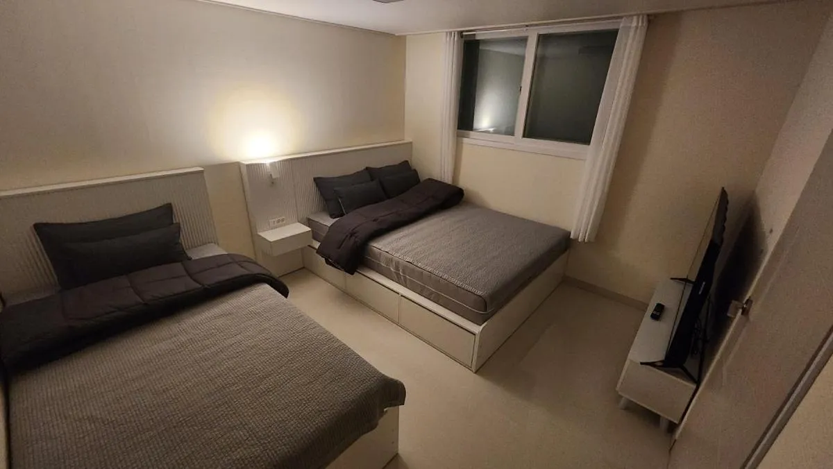 Image 4 of JW’s Bukhansan Healing Stay II