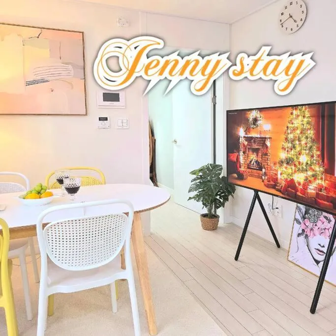 Image 5 of Jenny Stay