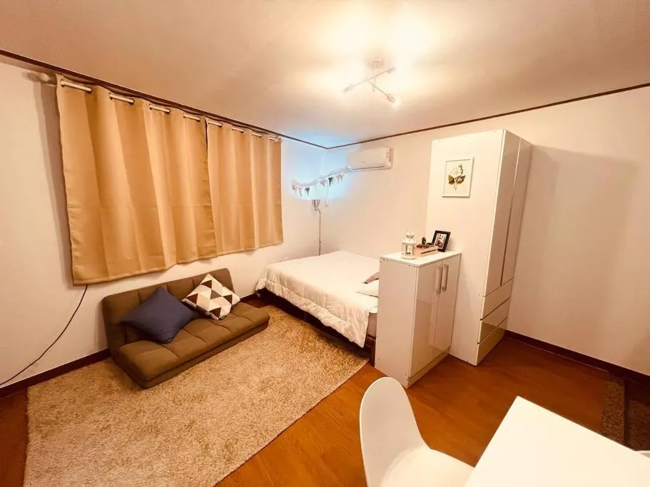 Image of Jin house