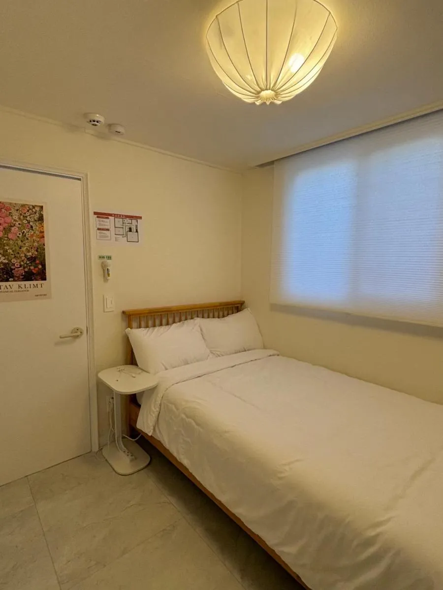 Image 6 of Jongno-ro Rorocher