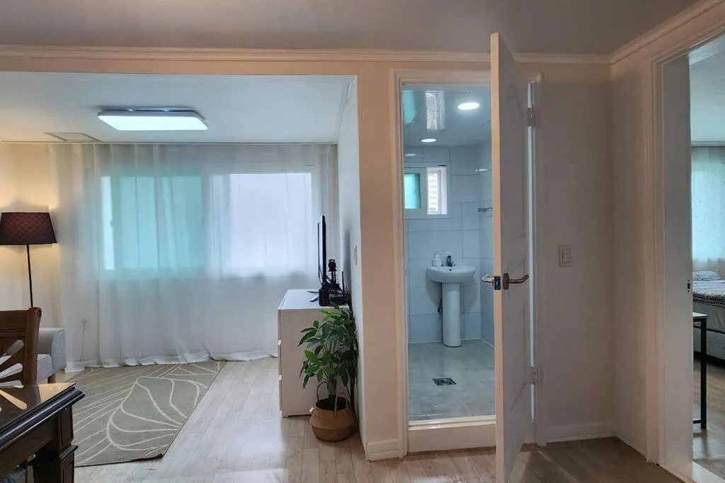 Image 5 of K-17 White Linen House