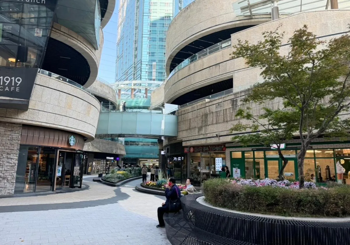 Image 2 of Kotelo Hapjeong Premium House