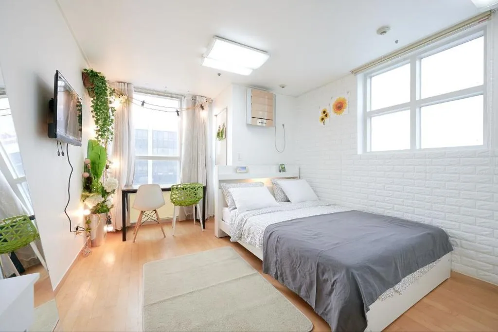 Image of MH-Stay#3