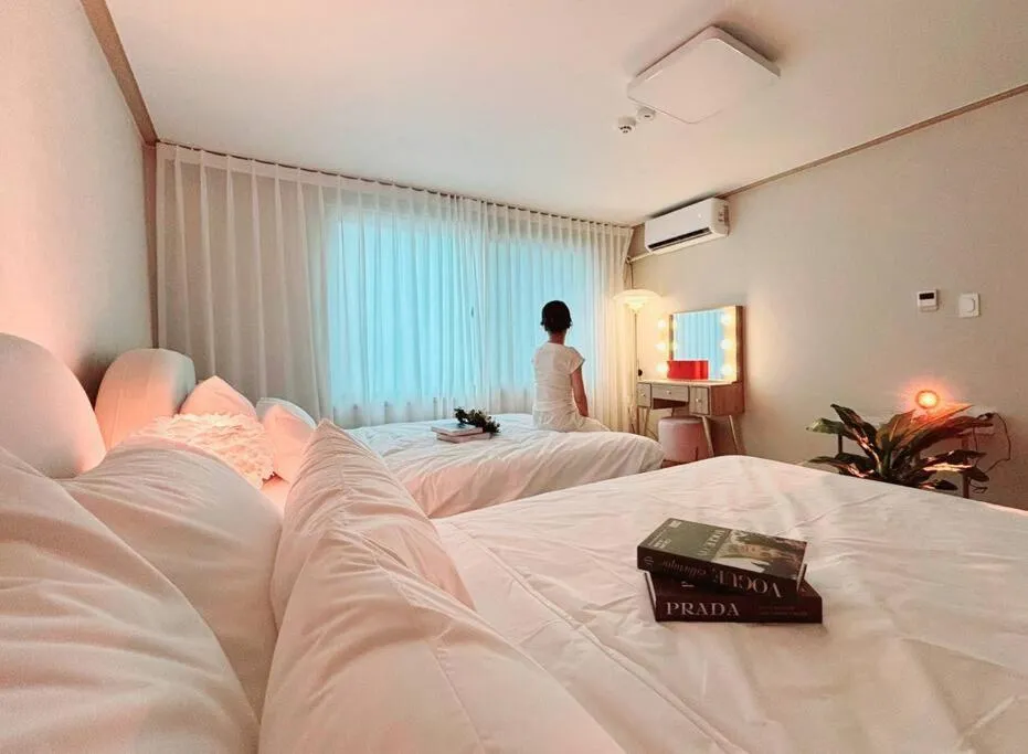 Image 1 of Mangwon local market 5mins, Hongdae, Airport Bus, Hanriver park 10mins 10ppl, Big family house 마포레스트