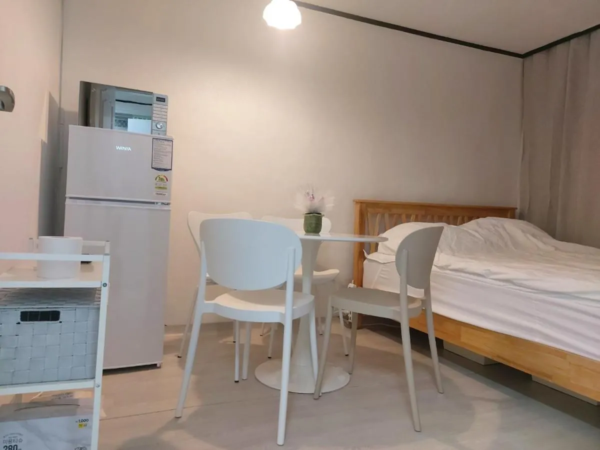 Image 2 of Mokdong Stay
