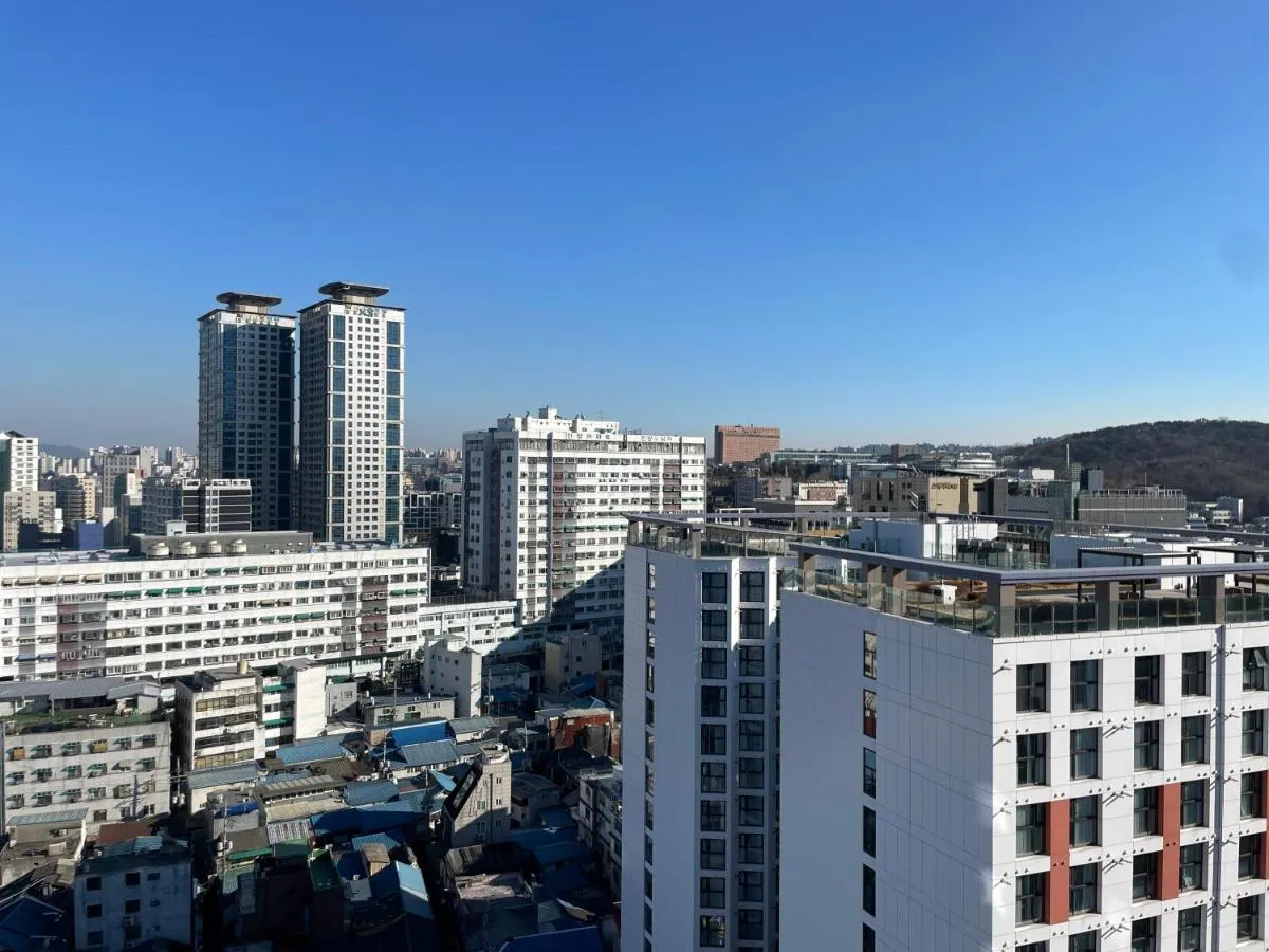 Image 4 of Myeongdong Residence high-rise floor#Euljiro#chungmuro#3 minutes from subway station #Namsan #Hanok village #Gyeongbok palace