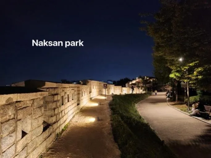 Image 3 of NEW Wool Stay – 3mins to Hyehwa Station on foot