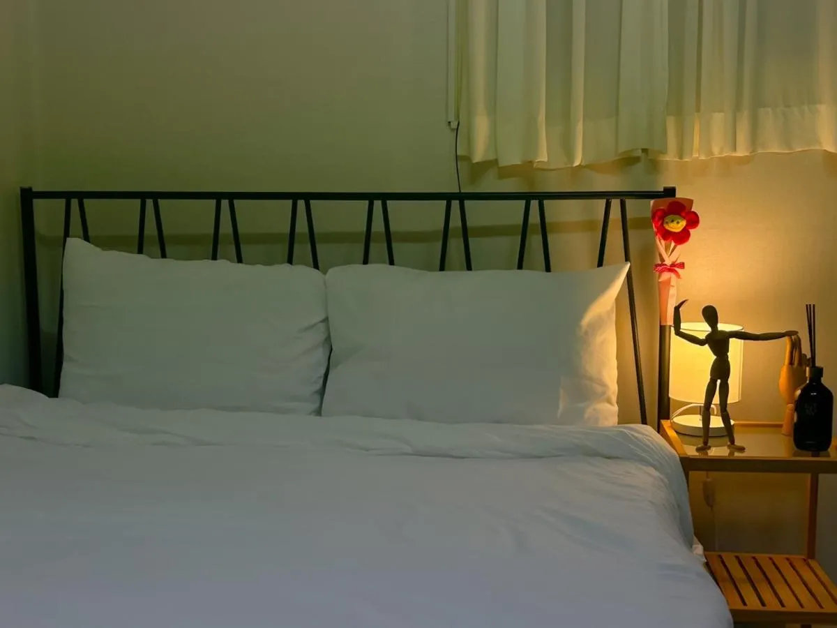 Image 2 of New 28pyeong Traditional Seoul House with 5 minutes from Hansung Univ station