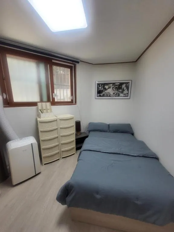 Image of Newly Renovated Cozy Studio#9