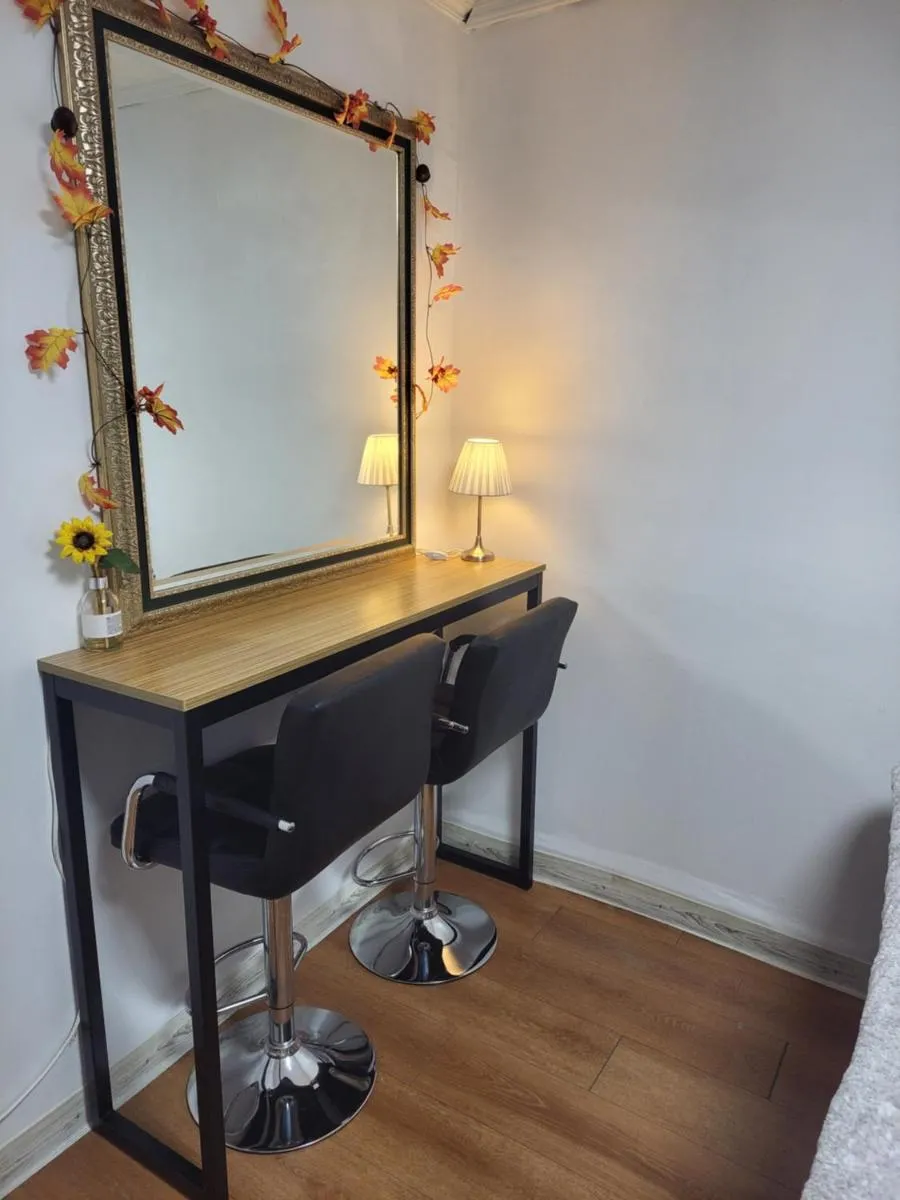 Image 4 of Newly renovated spacious 2 bedroom unit in HBC #1