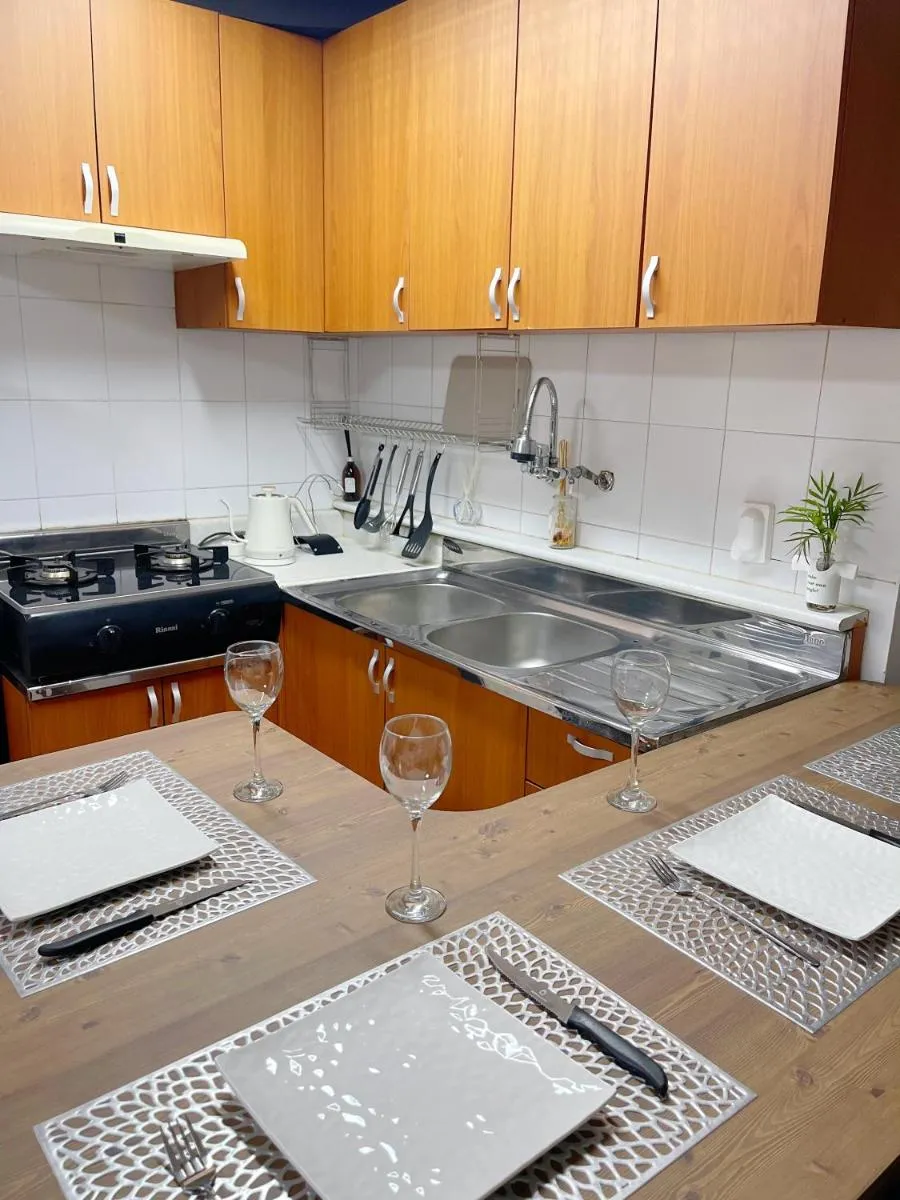 Image 5 of Newly renovated spacious 2 bedroom unit in HBC #1