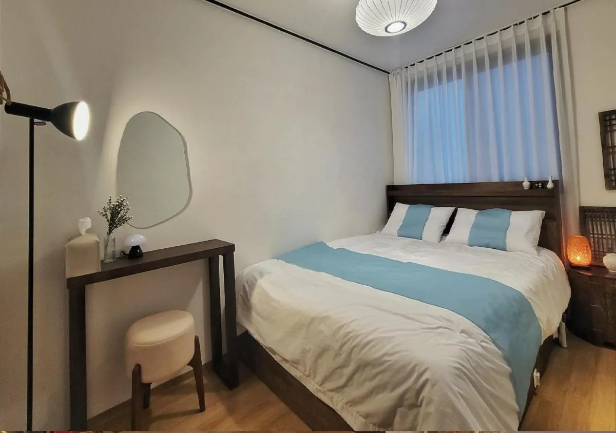 Image 2 of ON STAY, in SEOUL