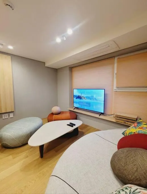 Image 4 of Palmtree Villa Myeongdong 201