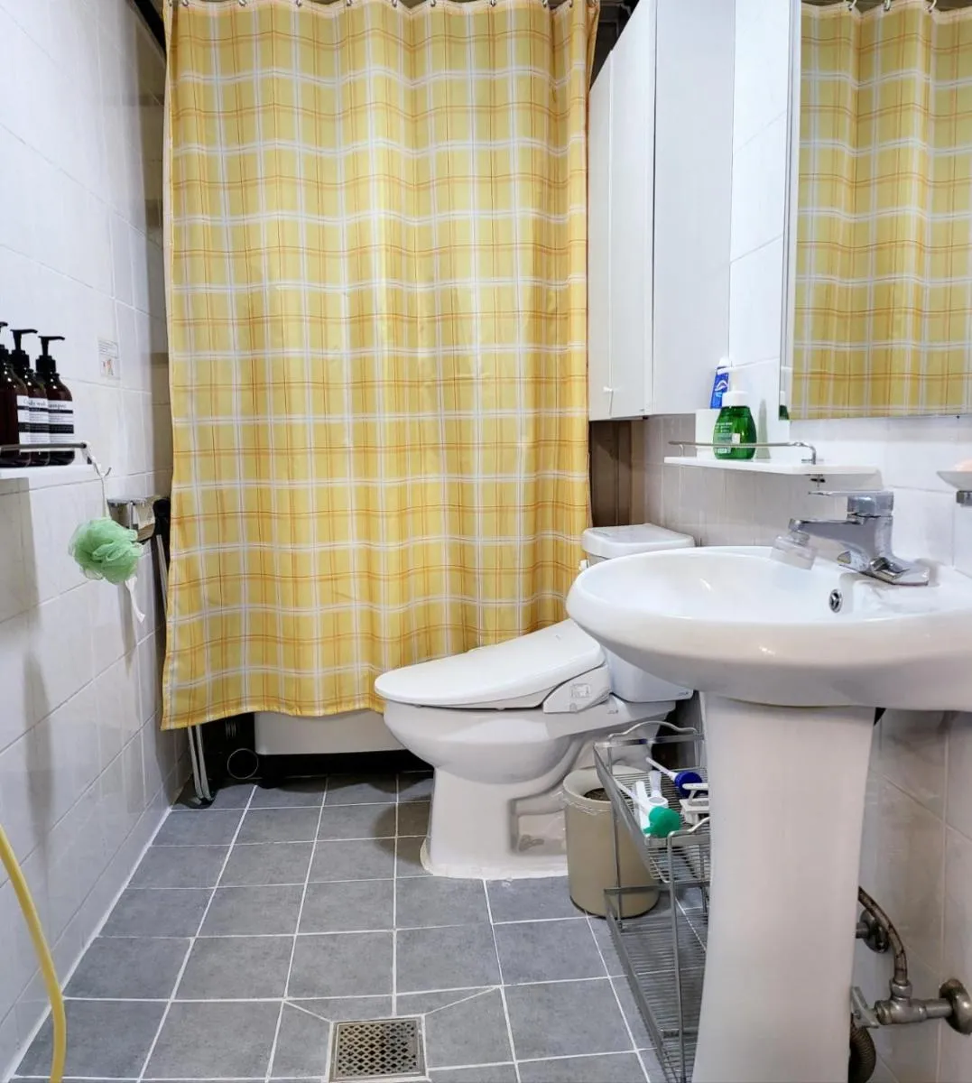 Image 4 of Park stay #Hongdae sinchon 10min #metro 3min #3beds