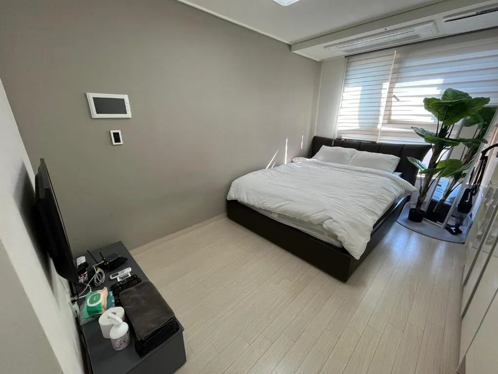 Image of Perfect Stay in Gangnam, Just 1 Minute from Sinnonhyeon Station