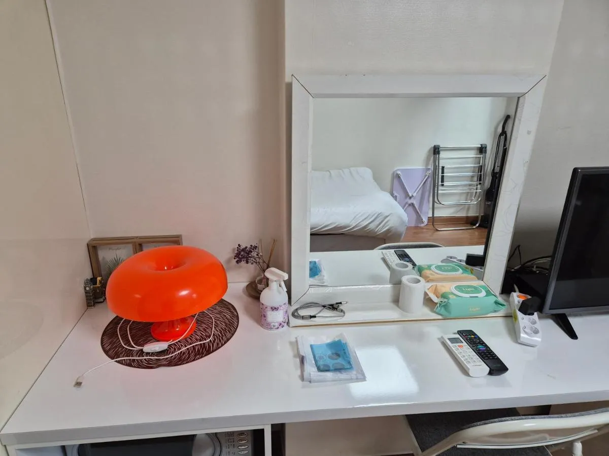 Image 2 of Perfect Stay in Gangnam & Yeoksam, Just 10 Minutes from Gangnam Station, 3 Minutes from Yeoksam Station