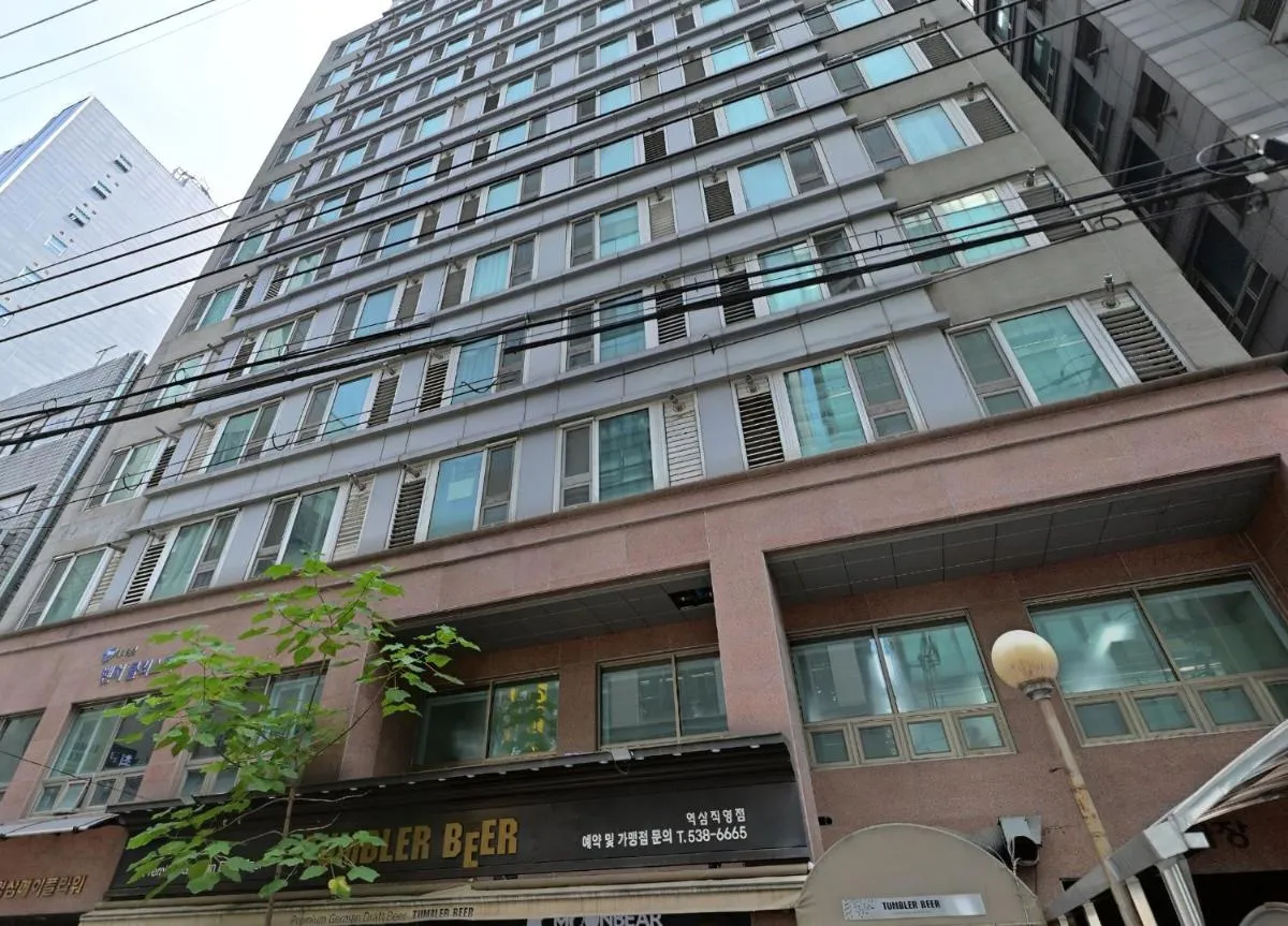 Image 1 of Perfect Stay in Gangnam & Yeoksam, Just 10 Minutes from Gangnam Station, 3 Minutes from Yeoksam Station