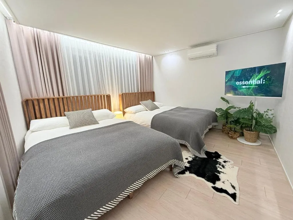 Image of Roise House In Hongdae