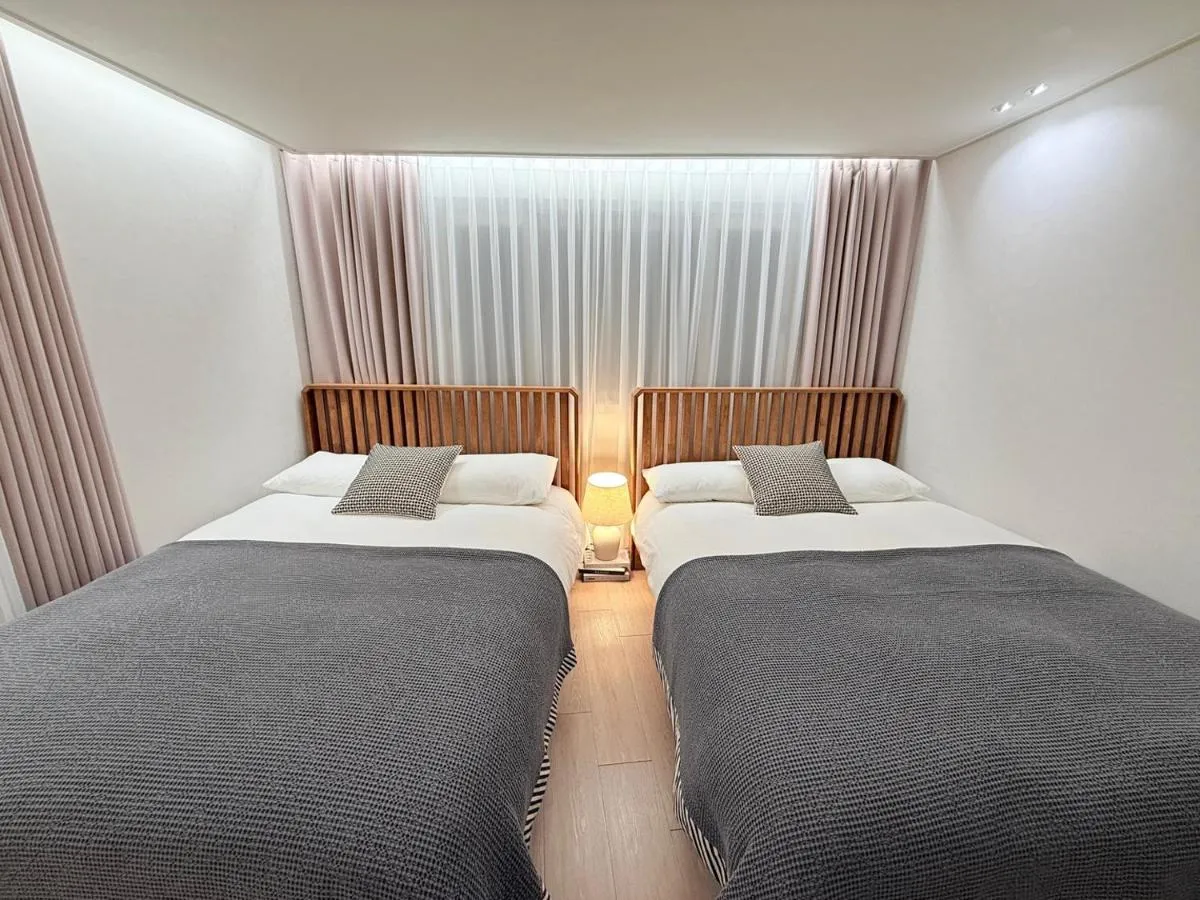 Image 4 of Roise House In Hongdae