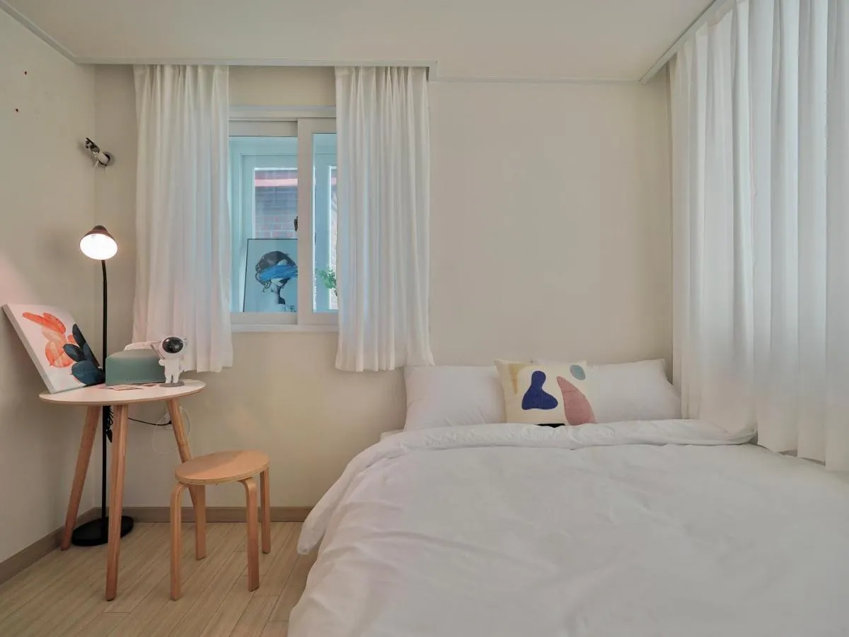 Image 2 of Rooftop J-Park Stay