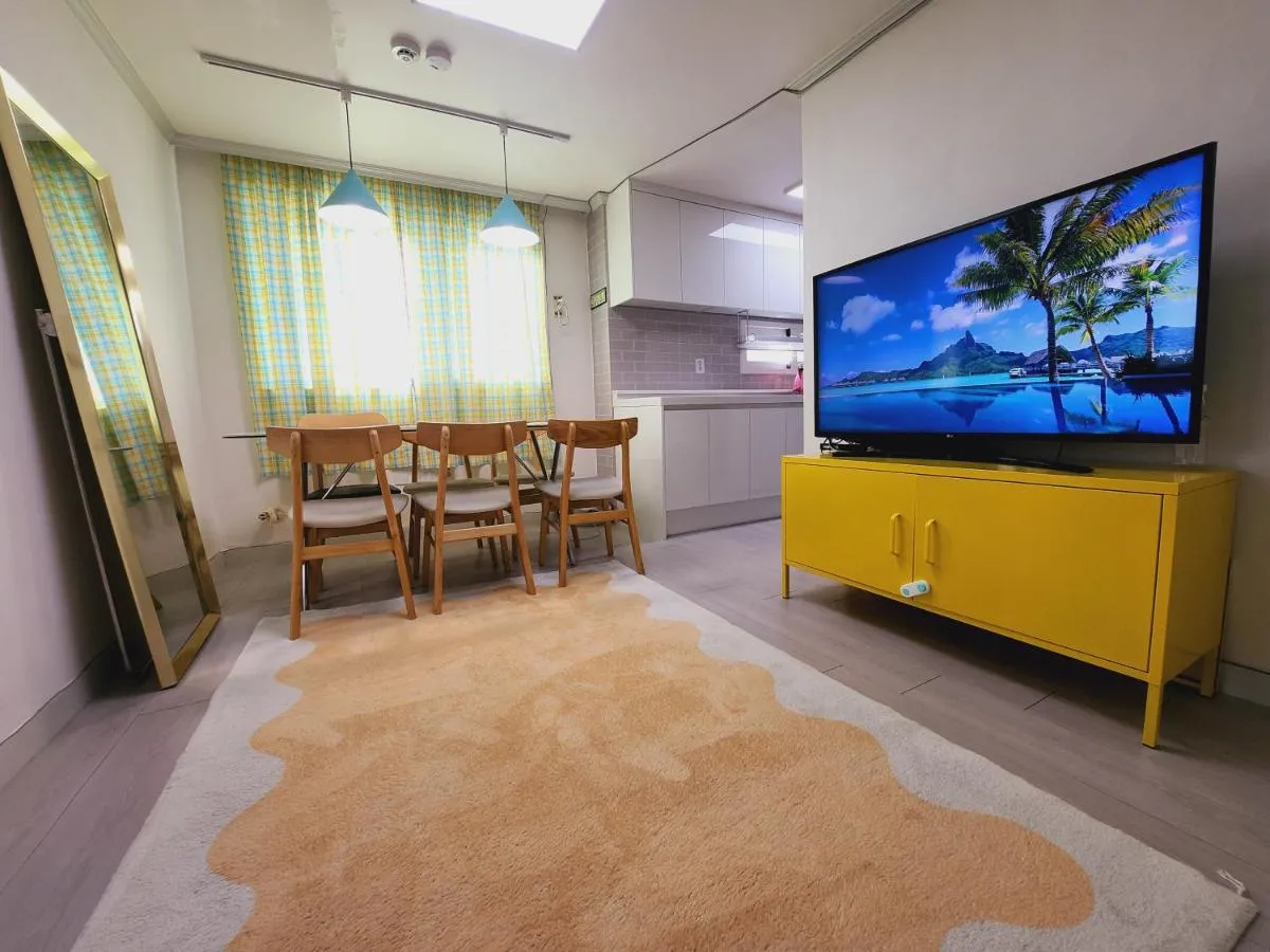 Image 1 of Seonja House