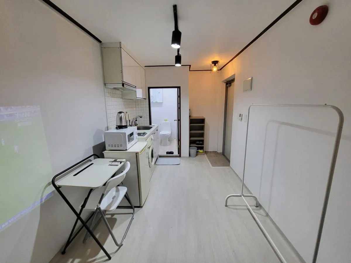Image 5 of Seoul Fully Furnished Rental Apartment #Studio, Near Miasageori Subway Station Line 4