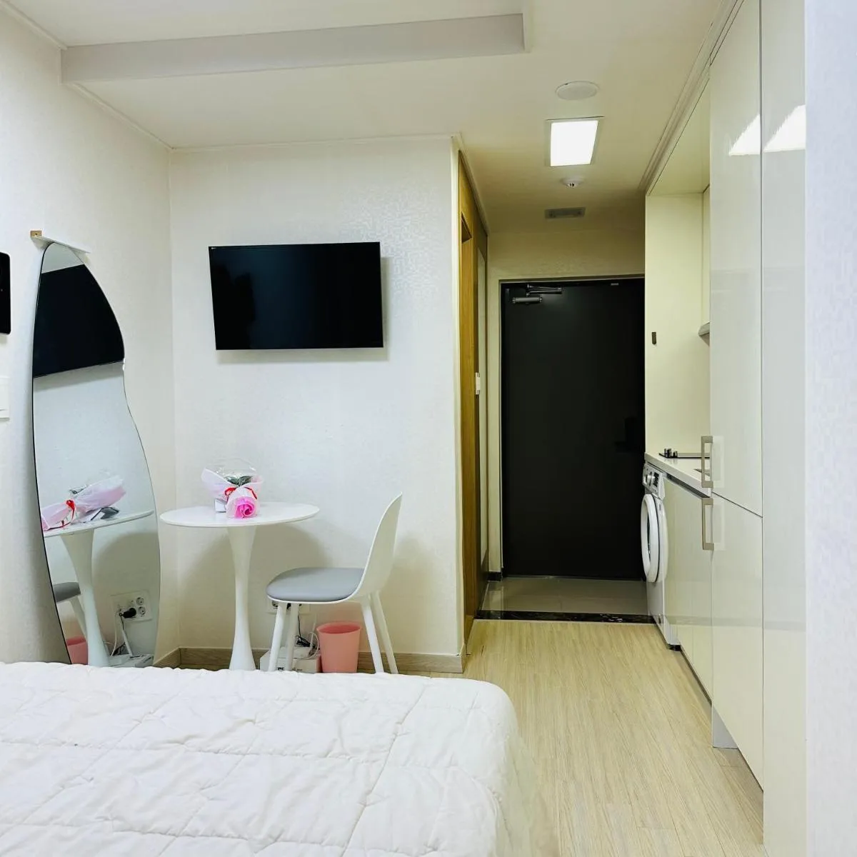 Image 3 of Seoul Sillim Property