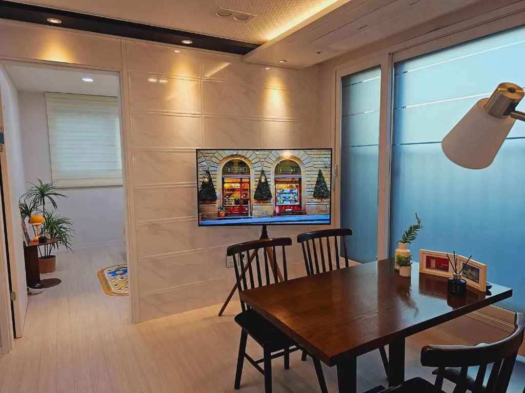 Image of Sky Dome House
