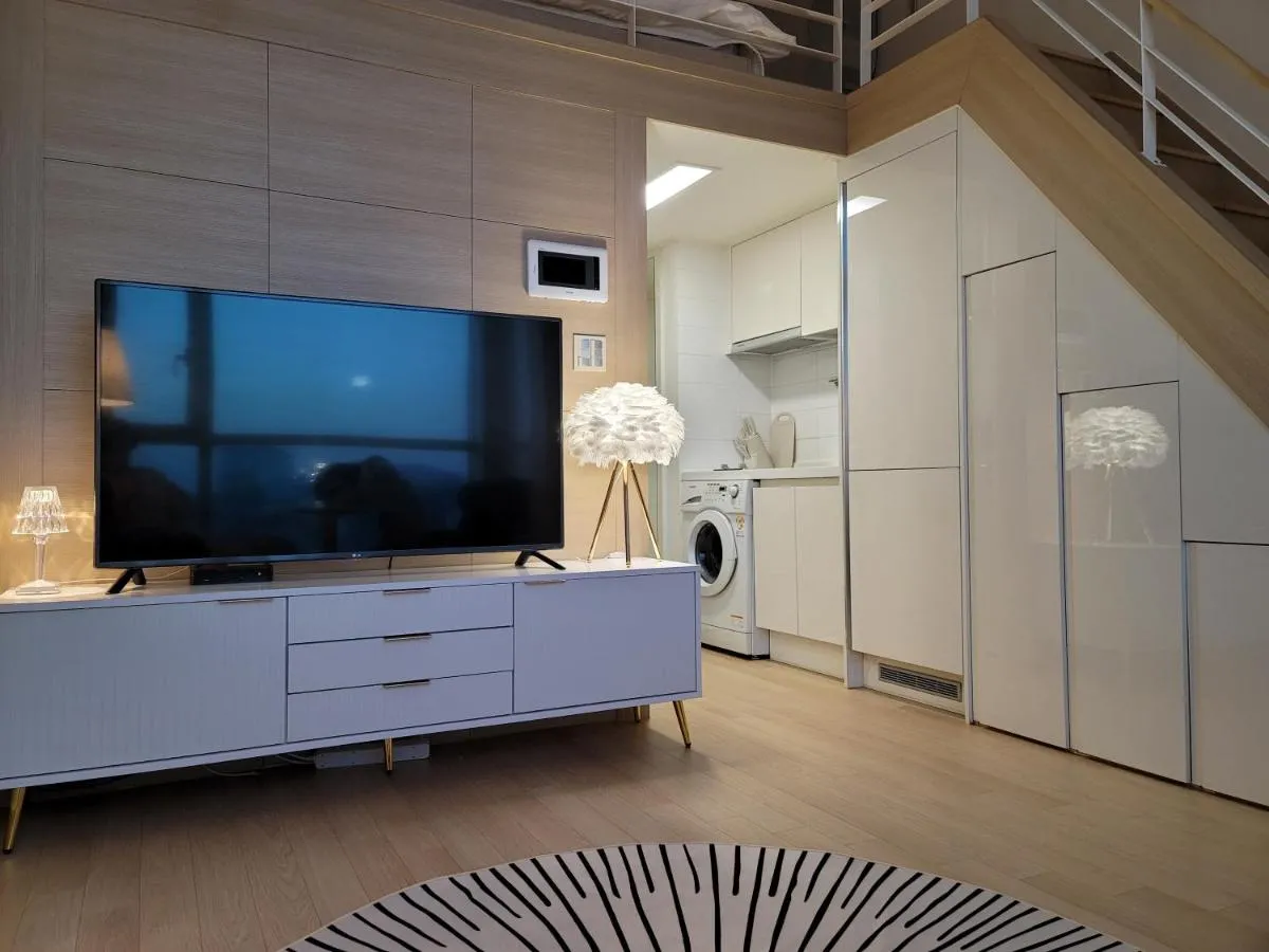 Image 1 of Skyview Duplex House-01