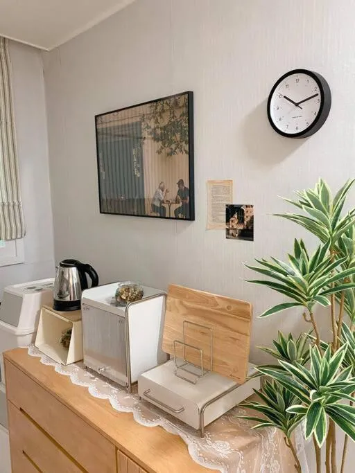 Image 6 of Stay cozy