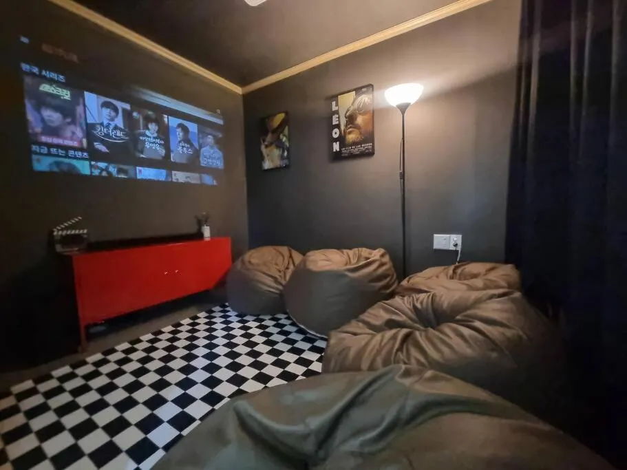 Image of Stay envy