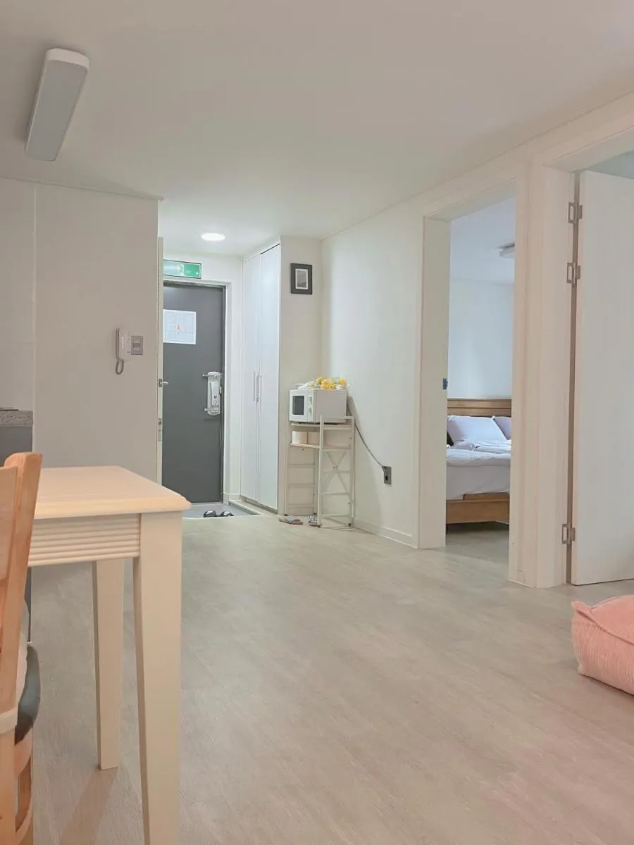 Image 5 of The first Hongdae stay