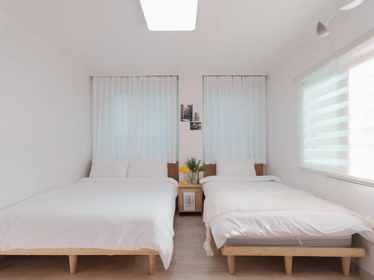 Image 4 of Tiffany House Hongdae