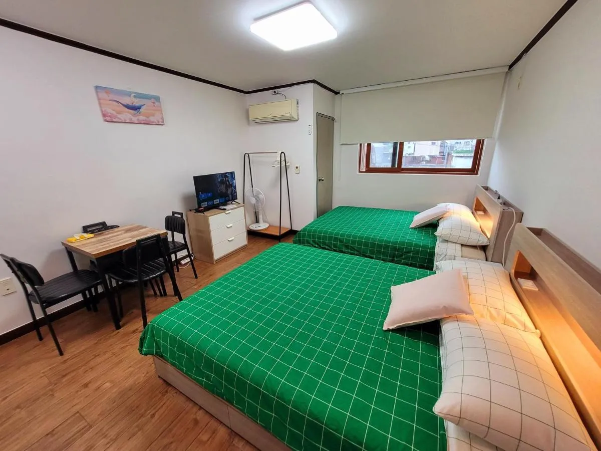 Image 5 of Travel Apartment