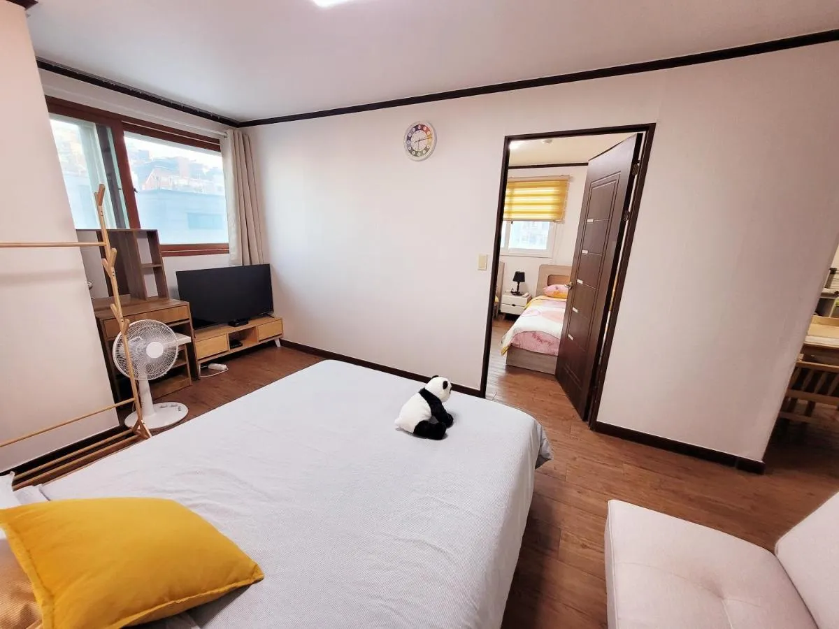 Image 6 of Travel Apartment