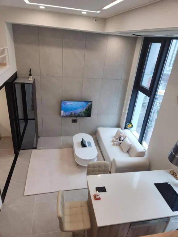 Image of Warm House in a New Building near Dongdaemun History & Culture Park