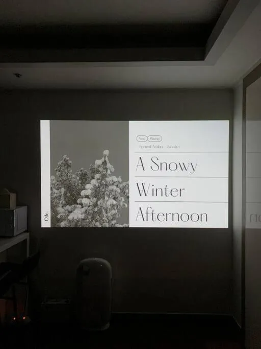 Image 5 of WooDream-Beam projector-6 min Gangnam stn