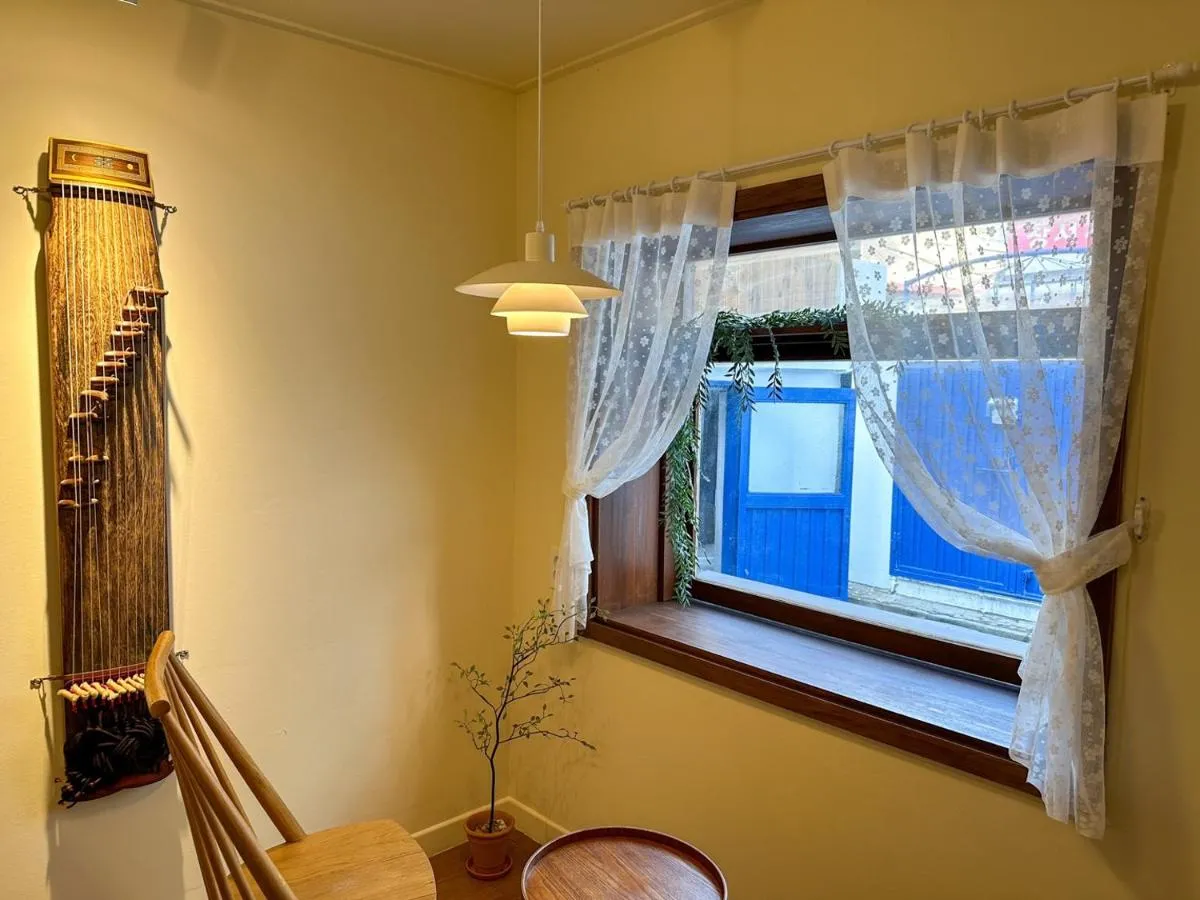 Image 6 of Yunseul- Garden House in the City with Korean Beauty