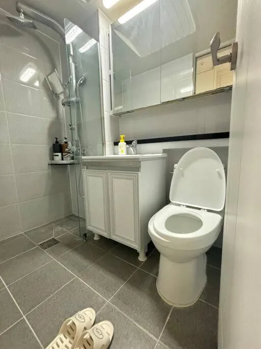 Image 4 of nearby subway, 2 bedroom big house
