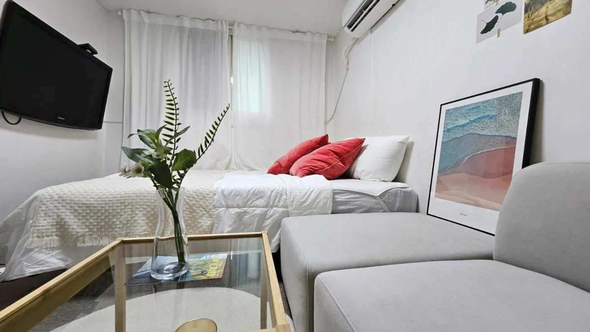 Image 1 of 신림 스페이스비앤비